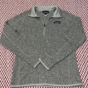 Patagonia quarter-zip, color:pelican